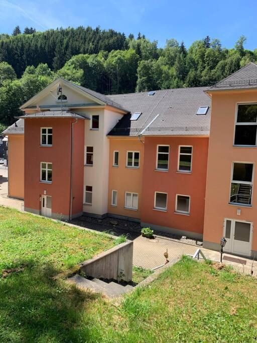 Ferienwohnung 2 Alte Schule Christian Gotthilf Salzmann Oberweißbach Exterior foto