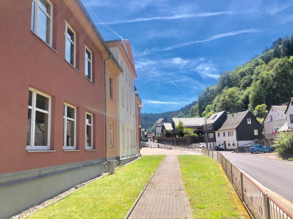 Ferienwohnung 2 Alte Schule Christian Gotthilf Salzmann Oberweißbach Exterior foto