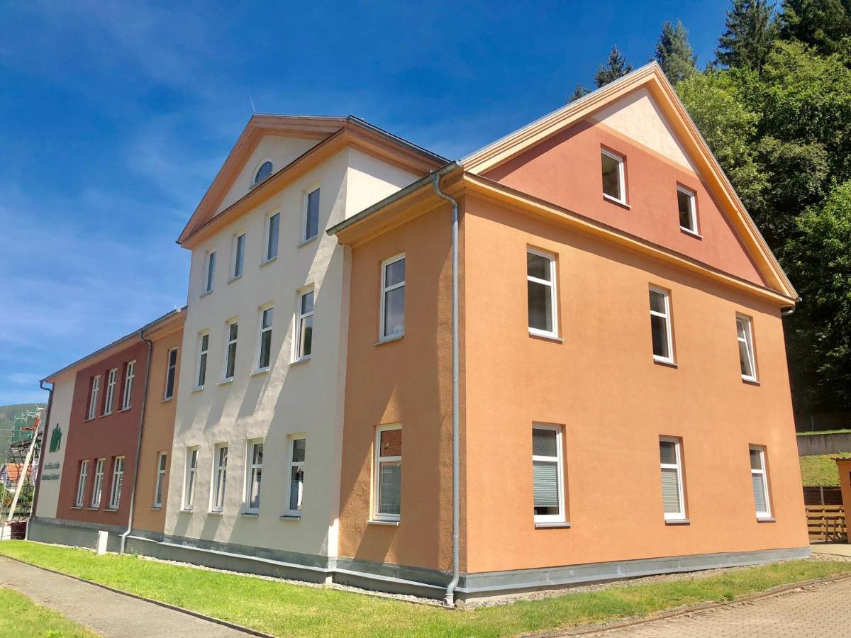 Ferienwohnung 2 Alte Schule Christian Gotthilf Salzmann Oberweißbach Exterior foto